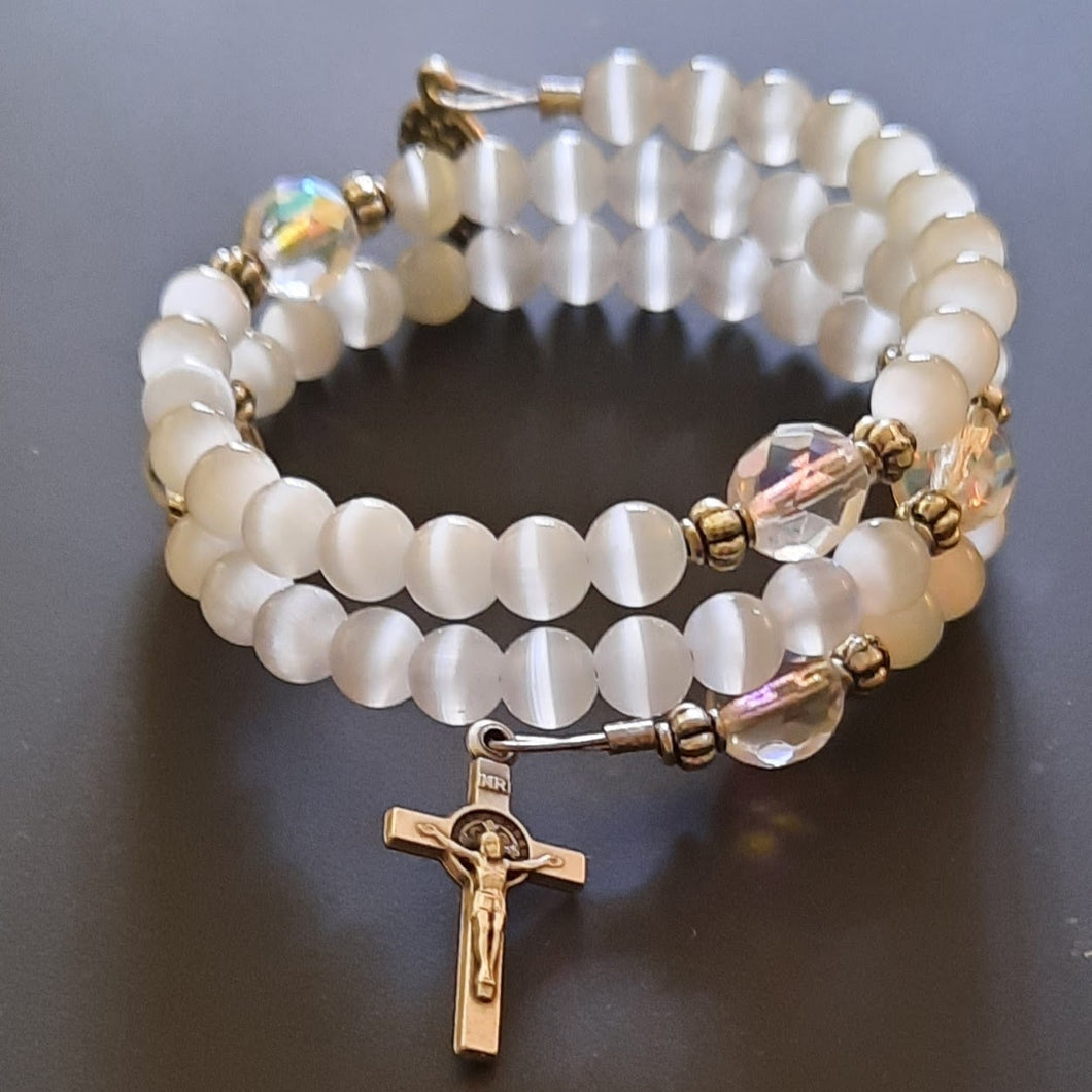 Traditional Catholic Rosary Bracelet with Blessed Rosary wooden and acrylic  beads, Christian Prayer Rope with Blessing Cross, Catholic Gift | Buy  Prayer Beads from TheHolyArt
